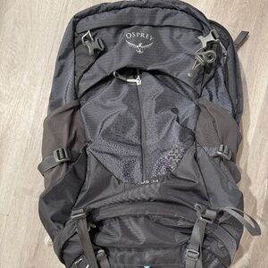 SOLD - Osprey Sirrus 34L